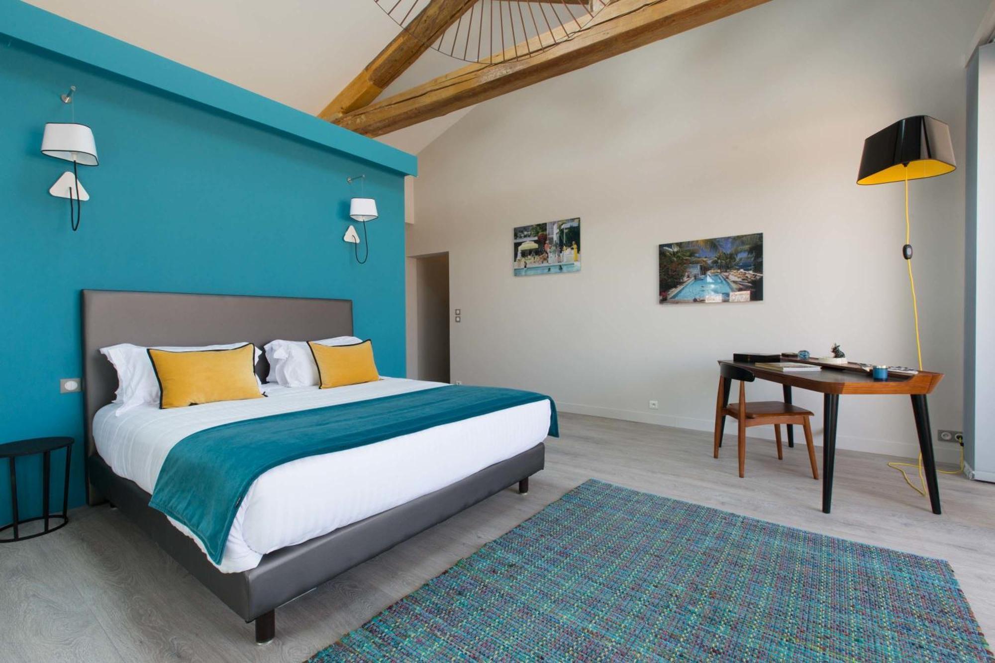 La Cour Des Sens Hotell Lagnes Rum bild
