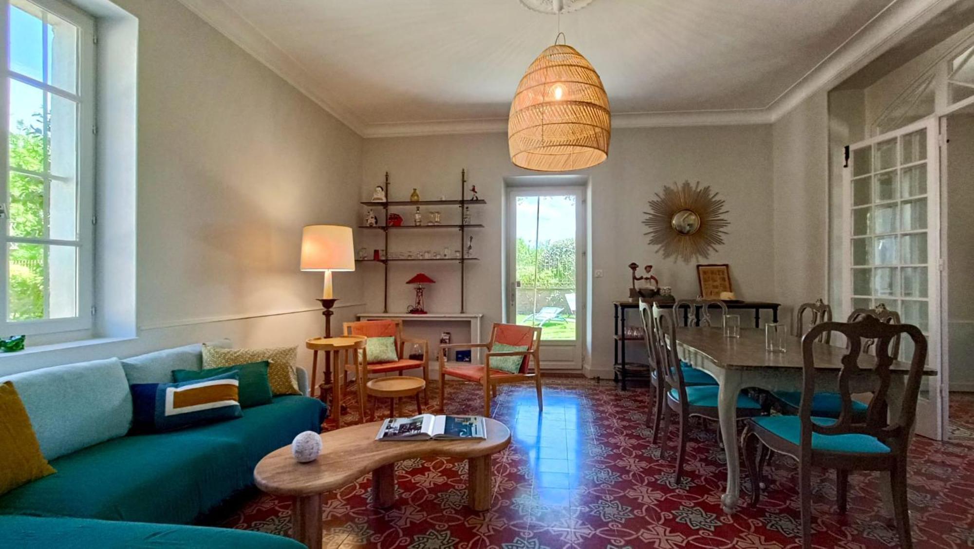 La Cour Des Sens Hotell Lagnes Exteriör bild